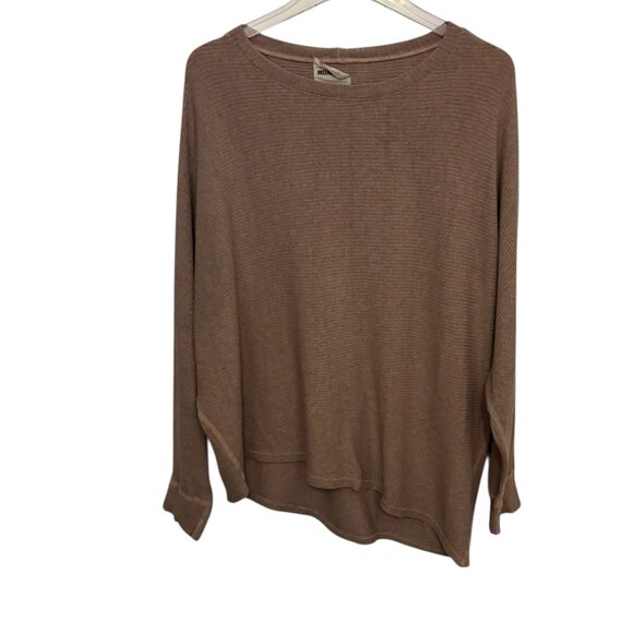 Monrow  Waffle Knit Dolman Top Taupe Women’s Made in USA - Picture 3 of 7